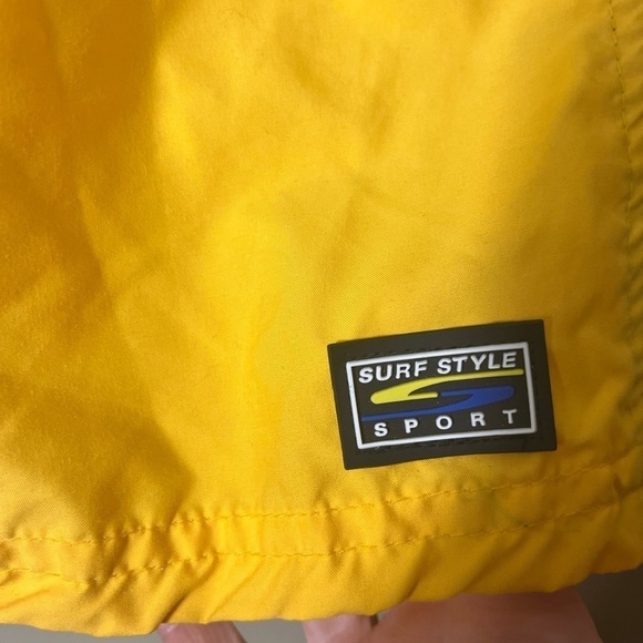 Men’s Surf Style Board Swim Trunks Yellow Size Large Retro Y2K - Picture 3 of 9
